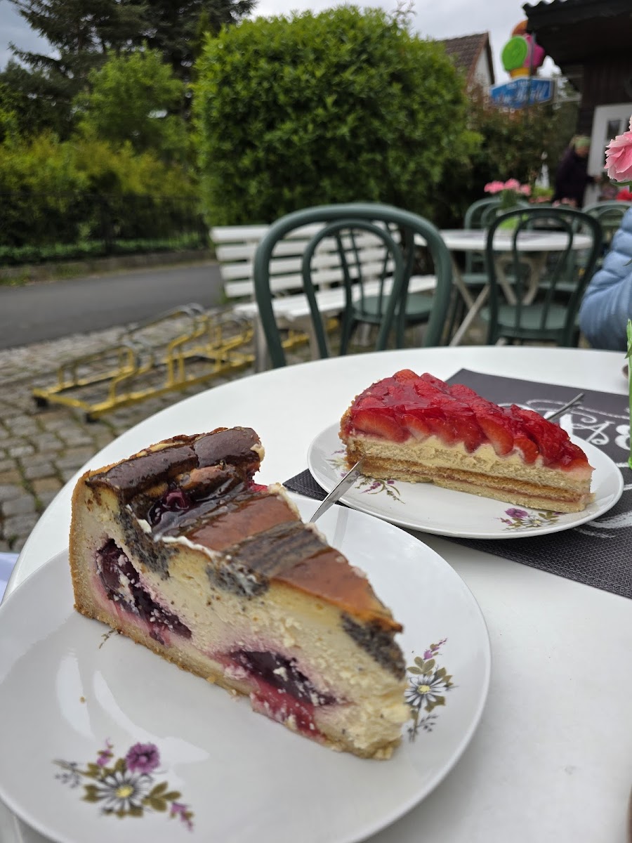 Eistüte Am Brühl - Kühmel's Eisspezialitäten Photo 5