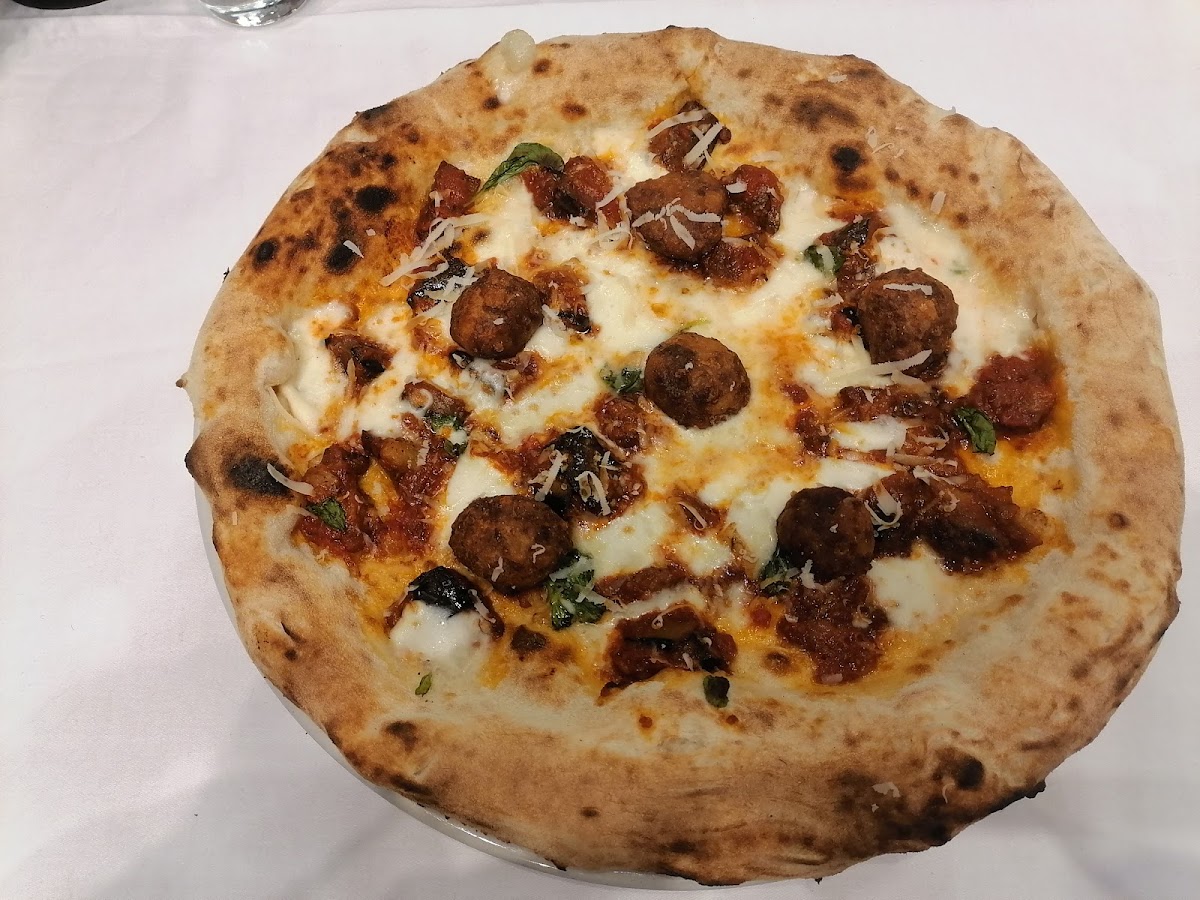 Ristorante Pizzeria Angus Photo 5