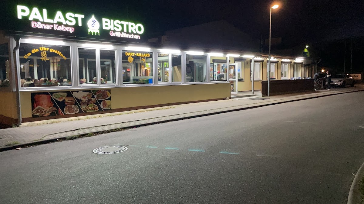 Palast bistro Photo 3
