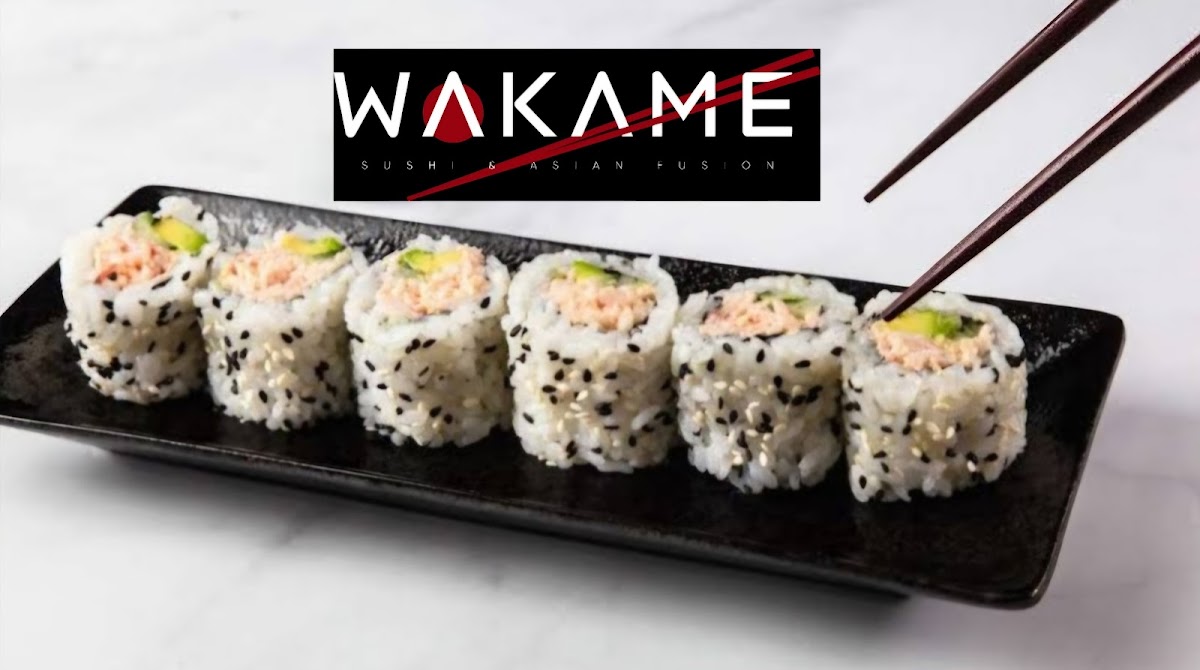 Wakame Sushi & Asian Fusion Photo 10