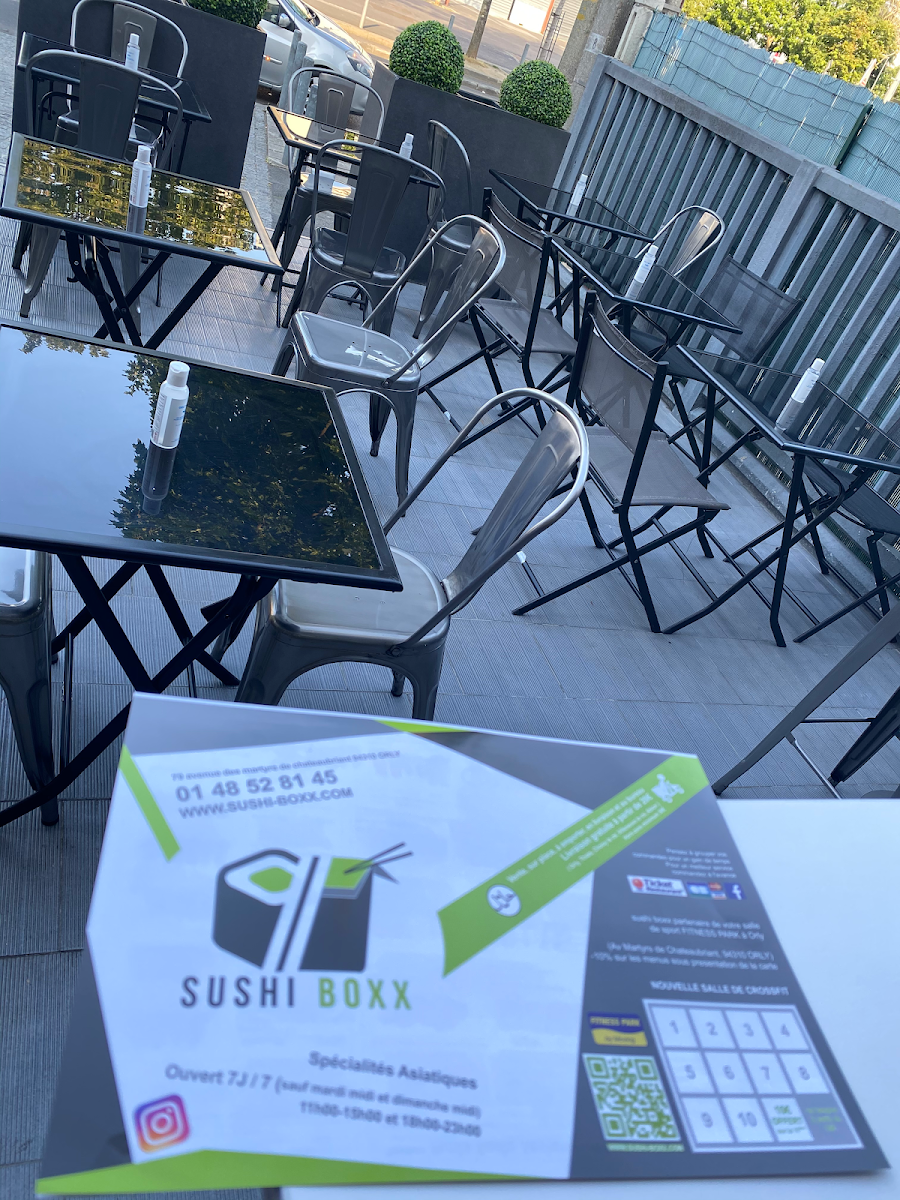 Sushi Boxx Orly Photo 1