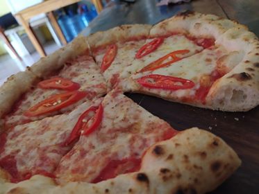 Loro Loco Pizza Cuisine Restaurant Photo 4