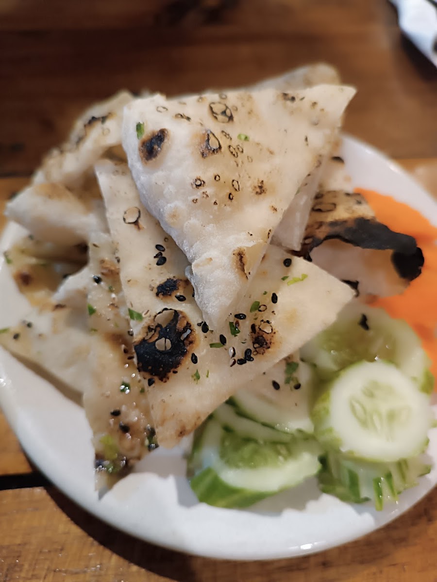 Loro Loco Pizza Cuisine Restaurant Photo 6