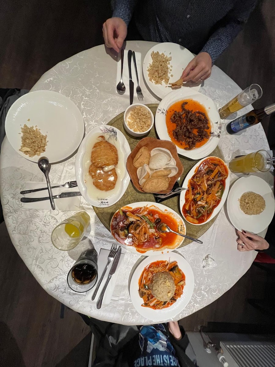 Chen Lin Chinese Restaurant Photo 2