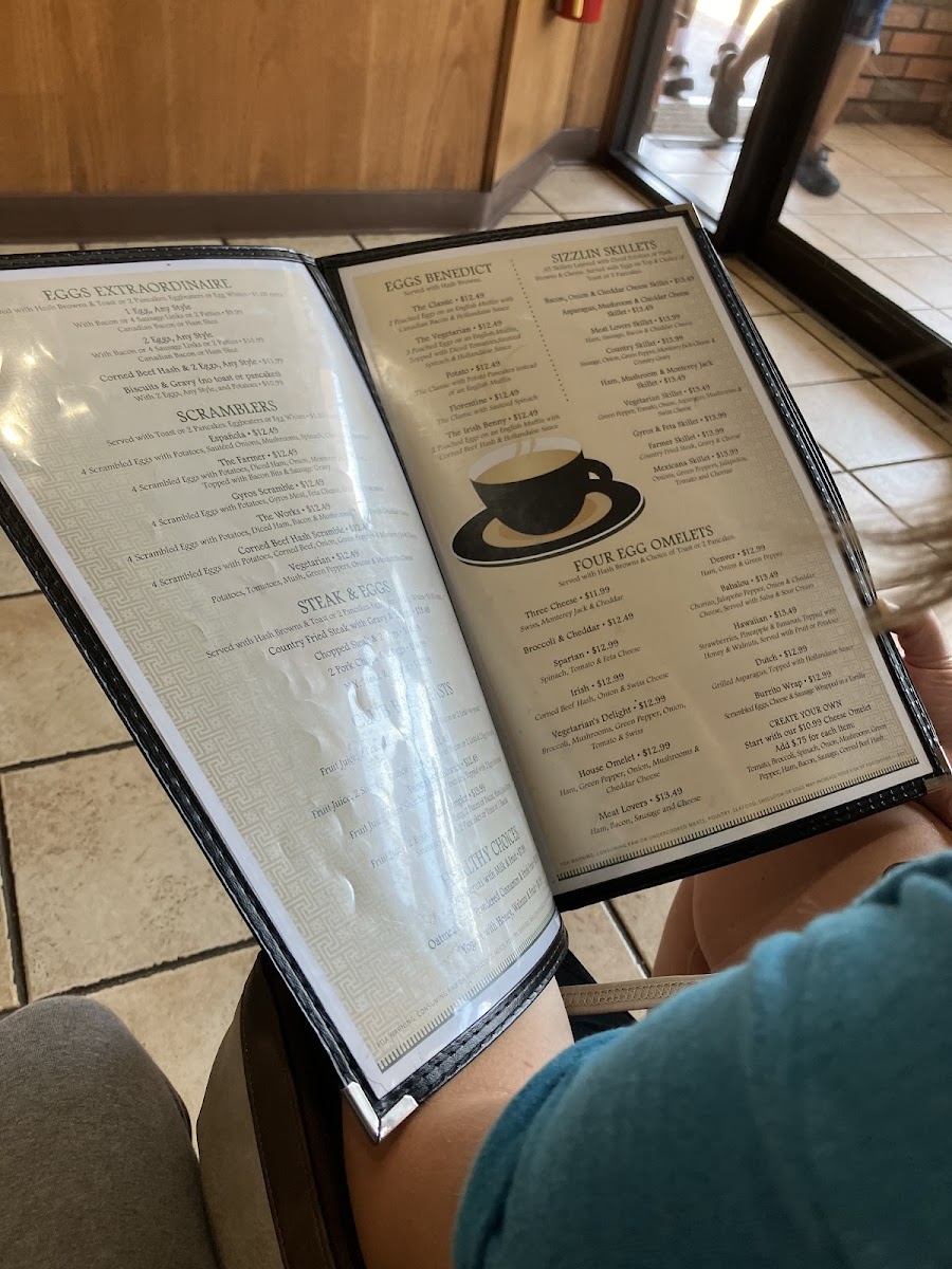 Lux Cafe Photo Menu 8
