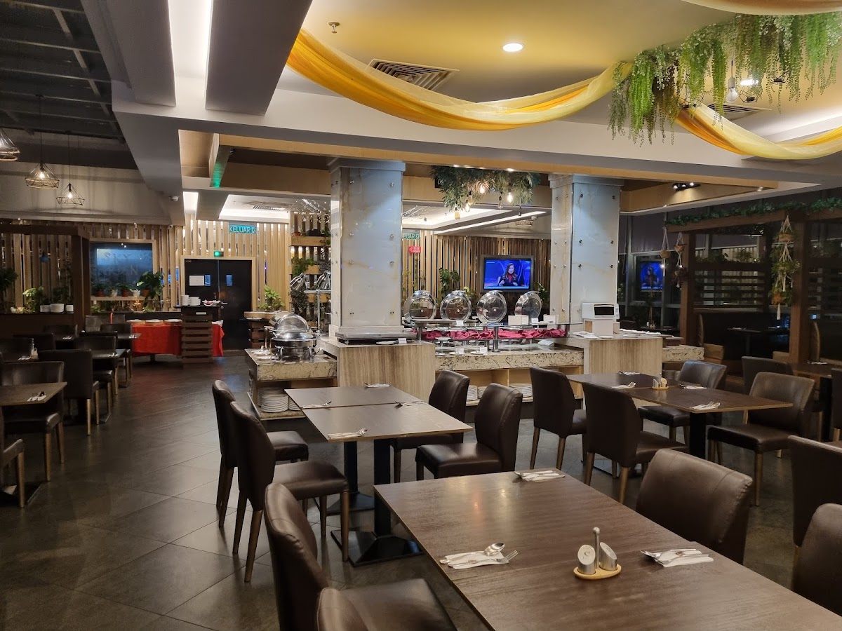 Skybar Restaurant @ Hotel Labuan Point Photo 1