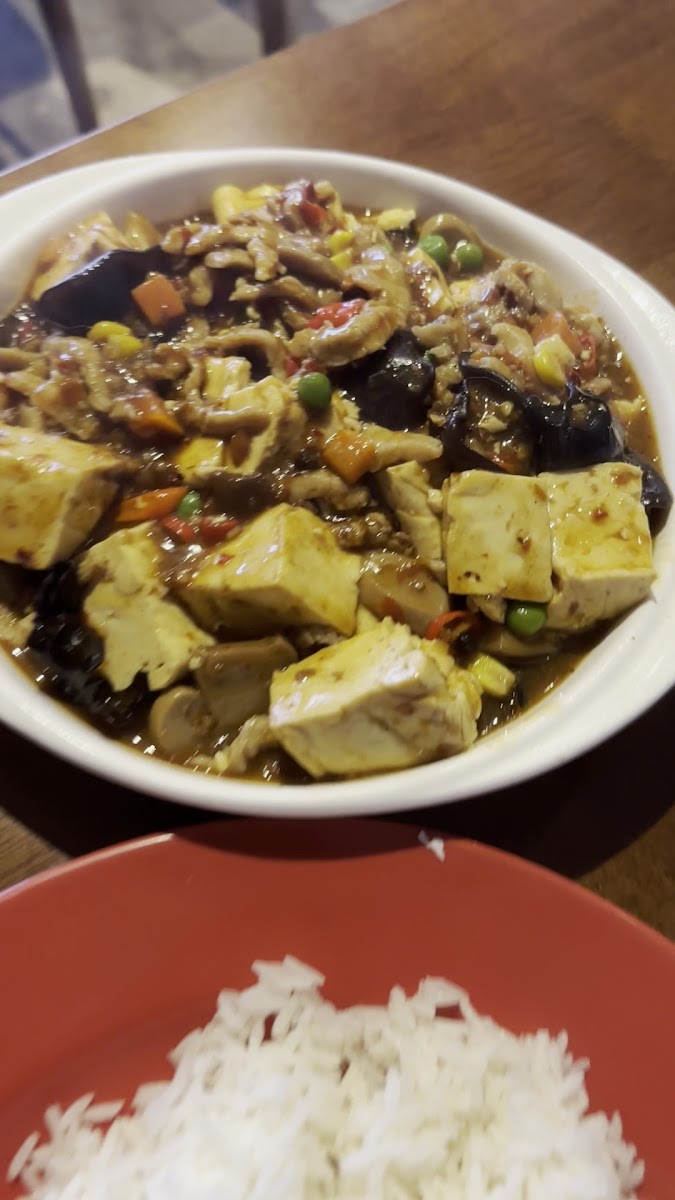 Yang Yang Noodle & Dumpling Photo 2