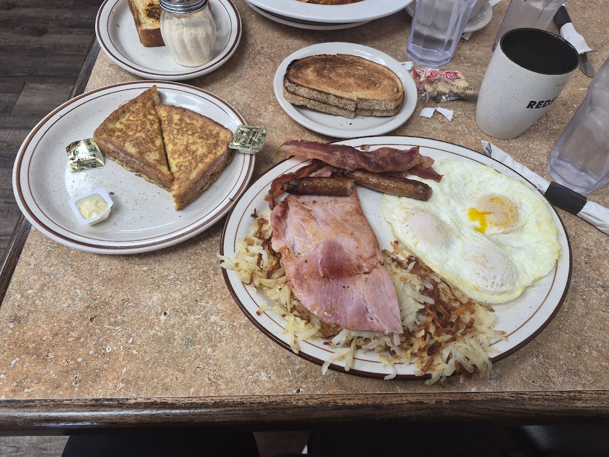 Red Star Diner - Temperance, MI Photo 2