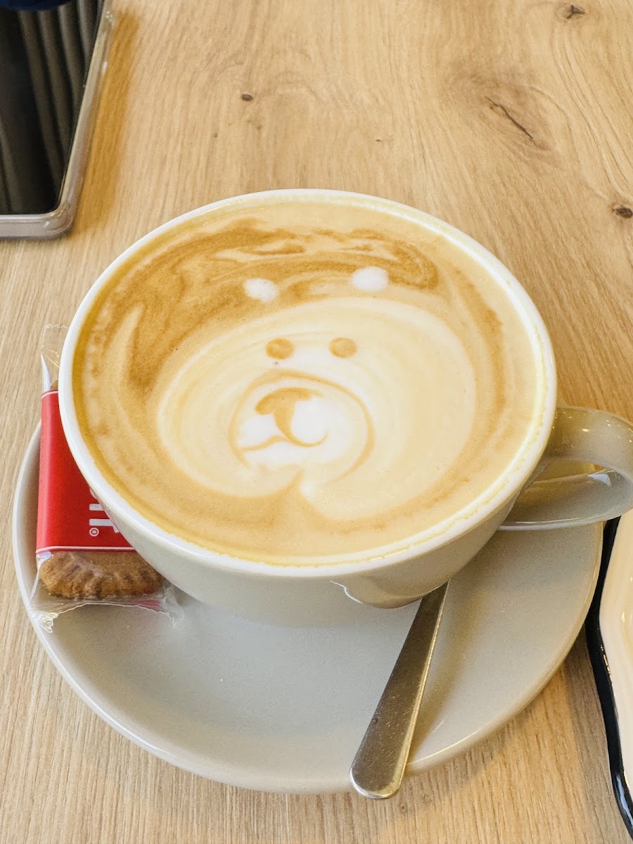 Café Zwei Freunde Photo 5