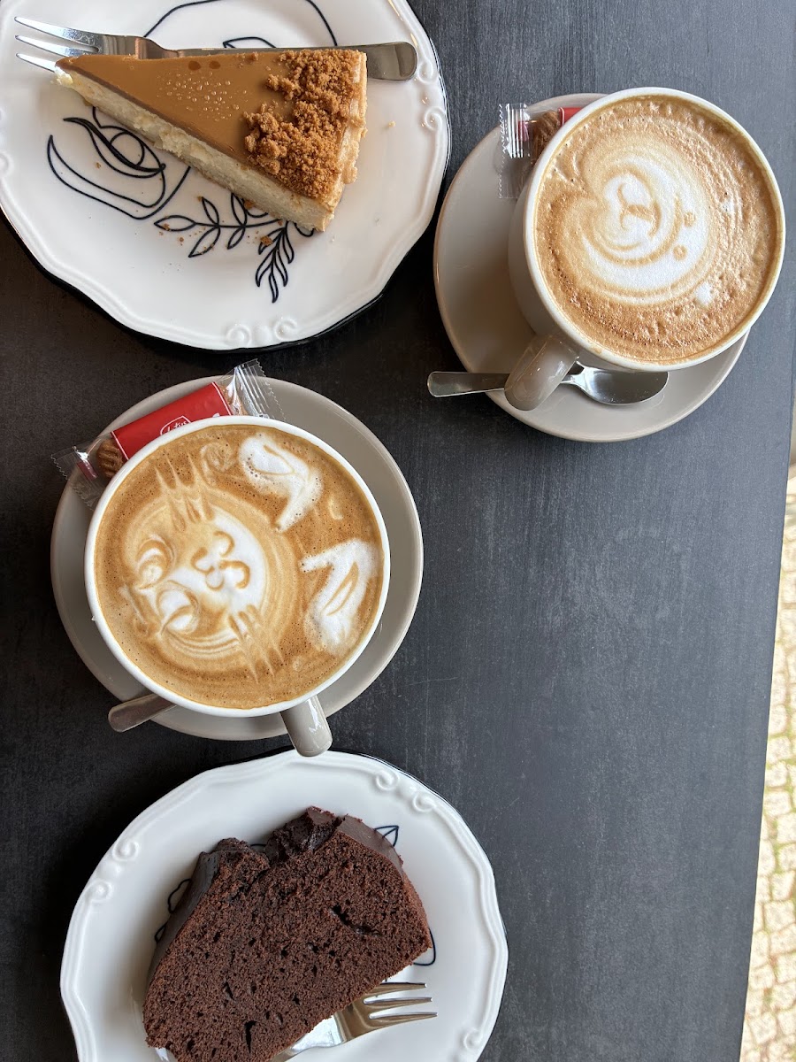 Café Zwei Freunde Photo 6