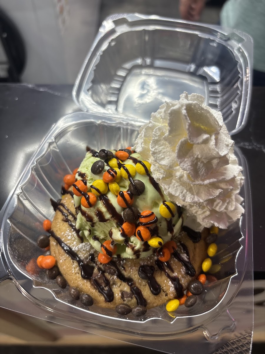 The Hollywood Ice Cream Co. Photo 4