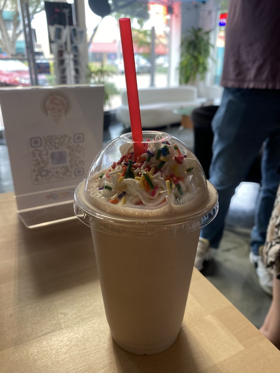The Hollywood Ice Cream Co. Photo 8