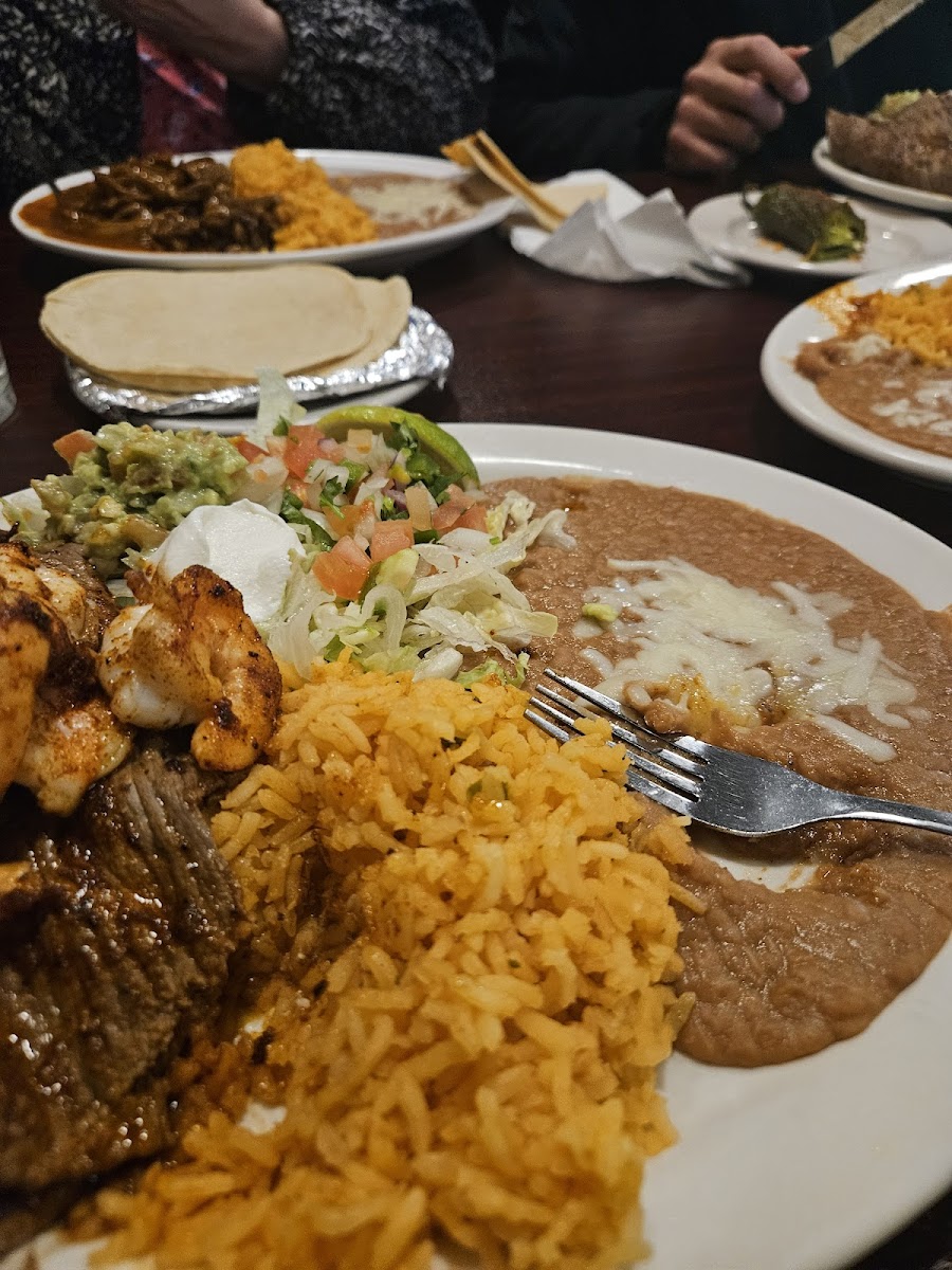 TONY'S Mexican Kitchen Photo 5