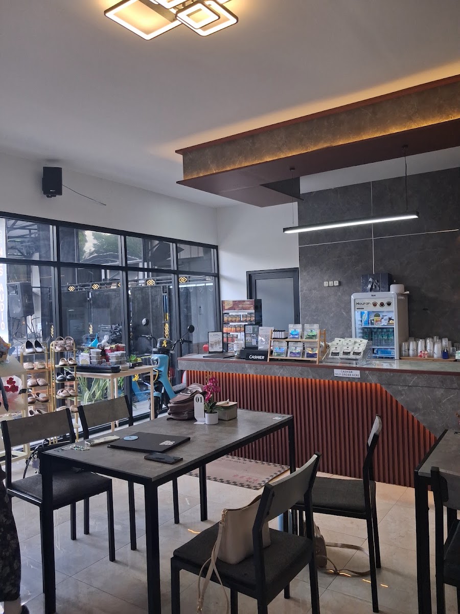 Nouran Coffee & Space Photo 3