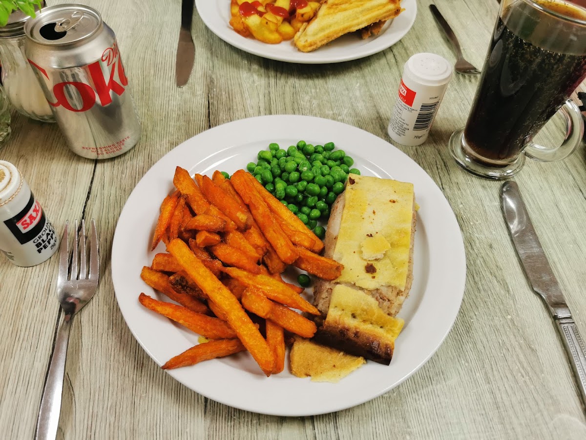 Rhi's Cafe Photo 5