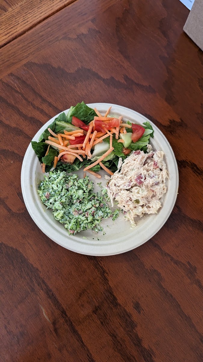 Olive Branch Eatery & Retail Photo 8