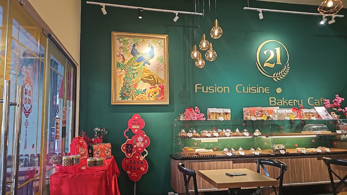 21 Fusion Cafe@The Sun