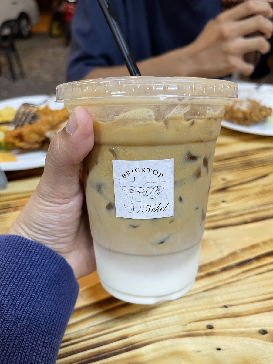 TEPAK KAFE 'X' Bricktop Photo 5