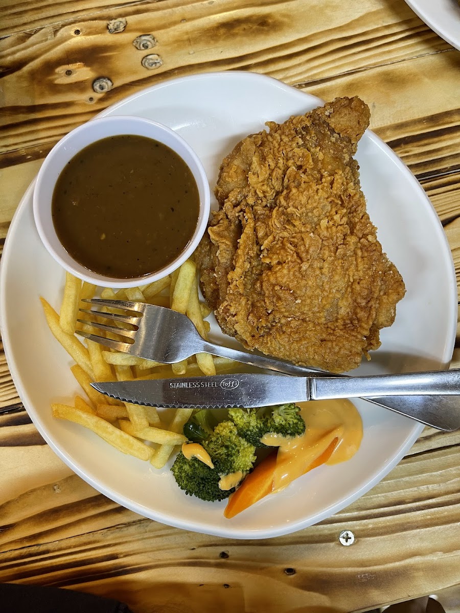 TEPAK KAFE 'X' Bricktop Photo 7
