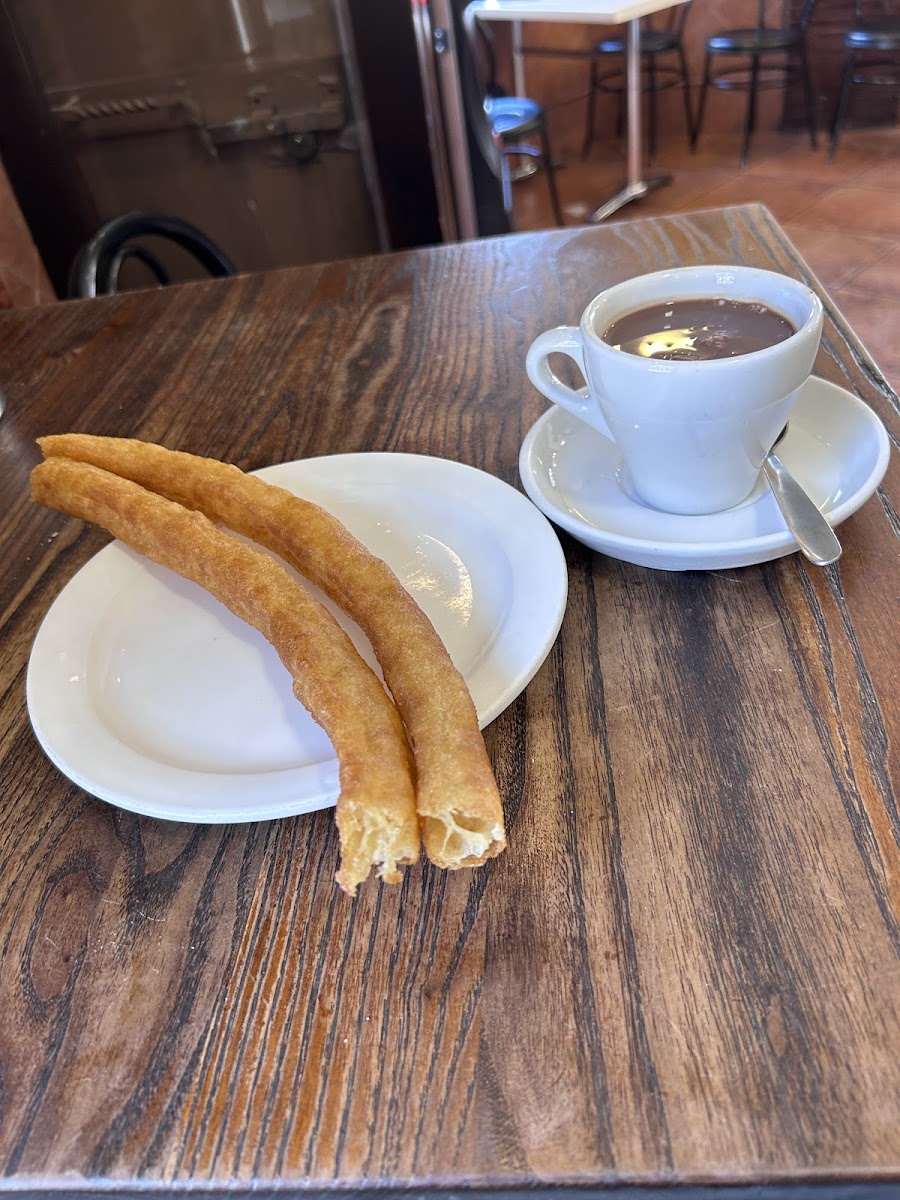 Churrería Las Cuatro Esquinas Photo 2