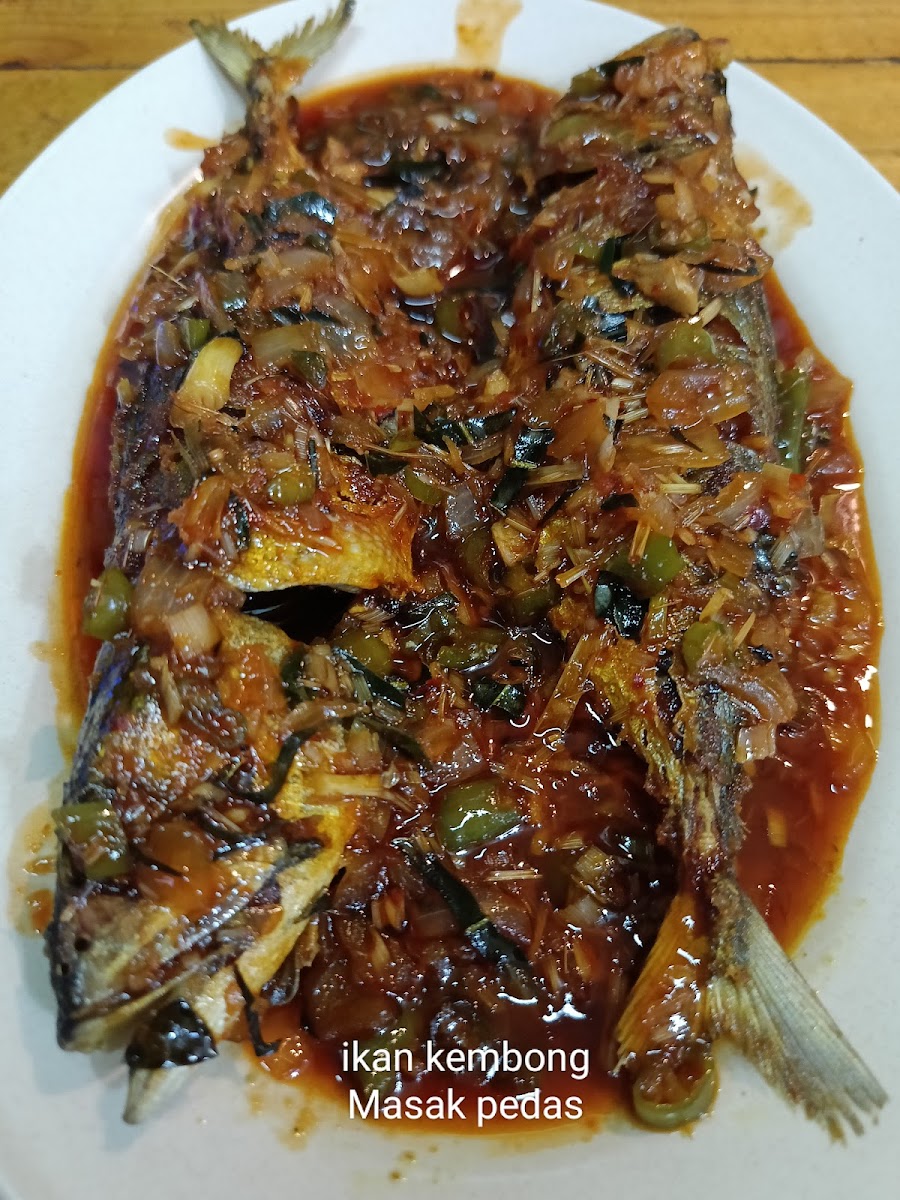 D'MIZIEE WARONG Photo 6