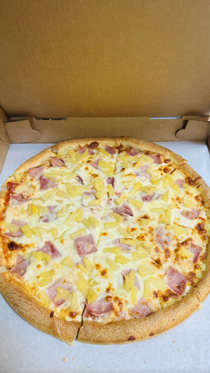 George's Pizza warren Photo 8