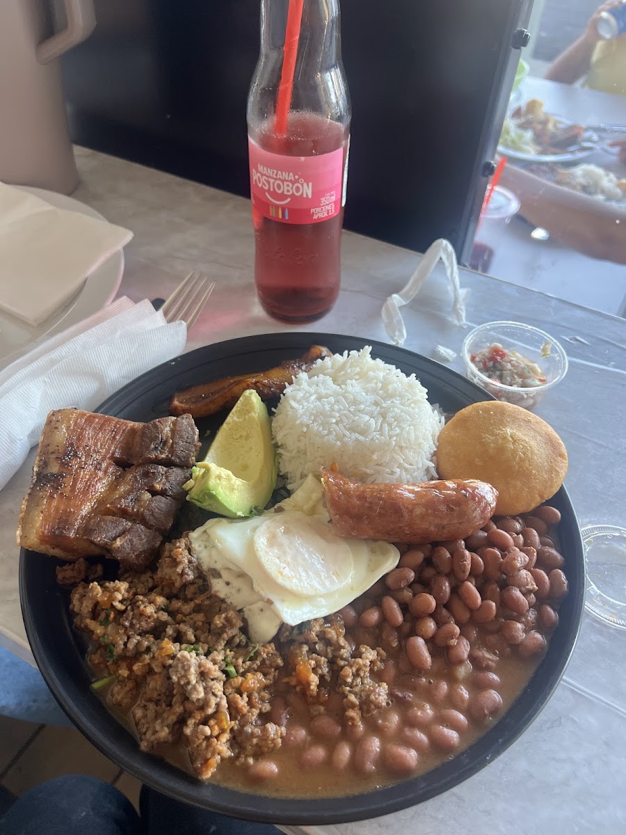Chicha y Cafe Photo 7