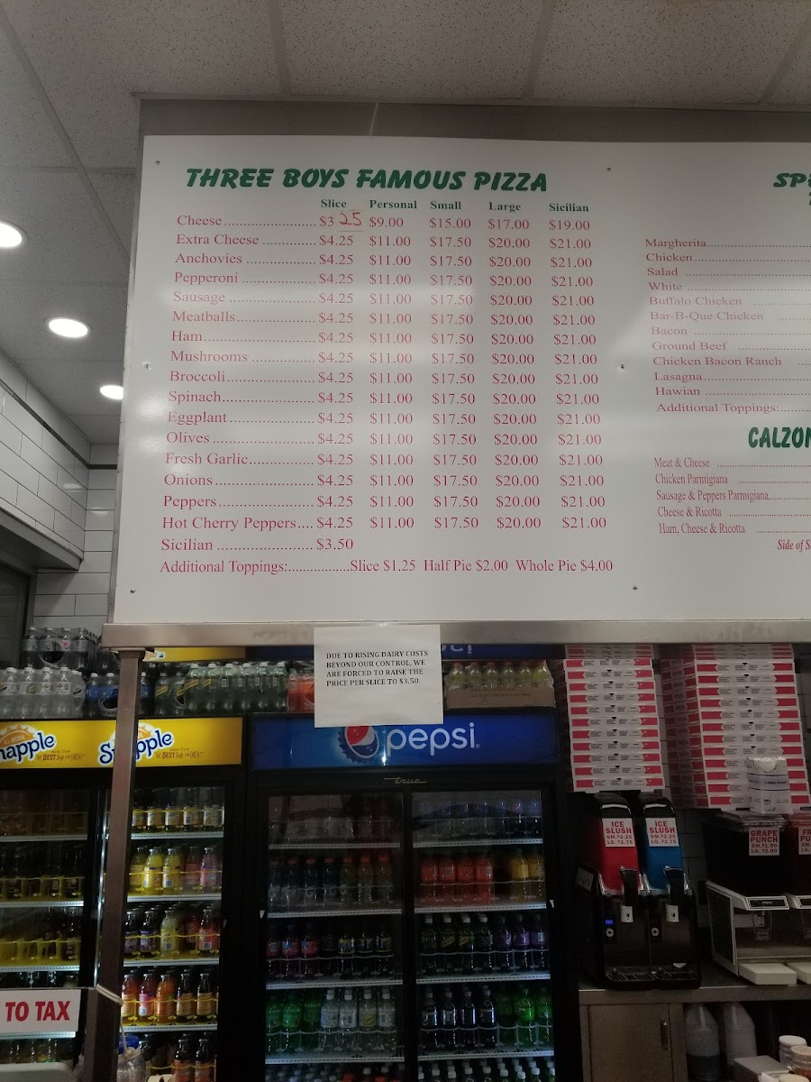 Three Boys From Italy Pizzaria Photo Menu 9