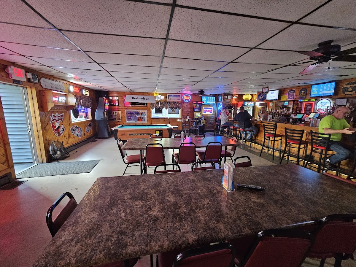Crossroads Tavern Photo 5