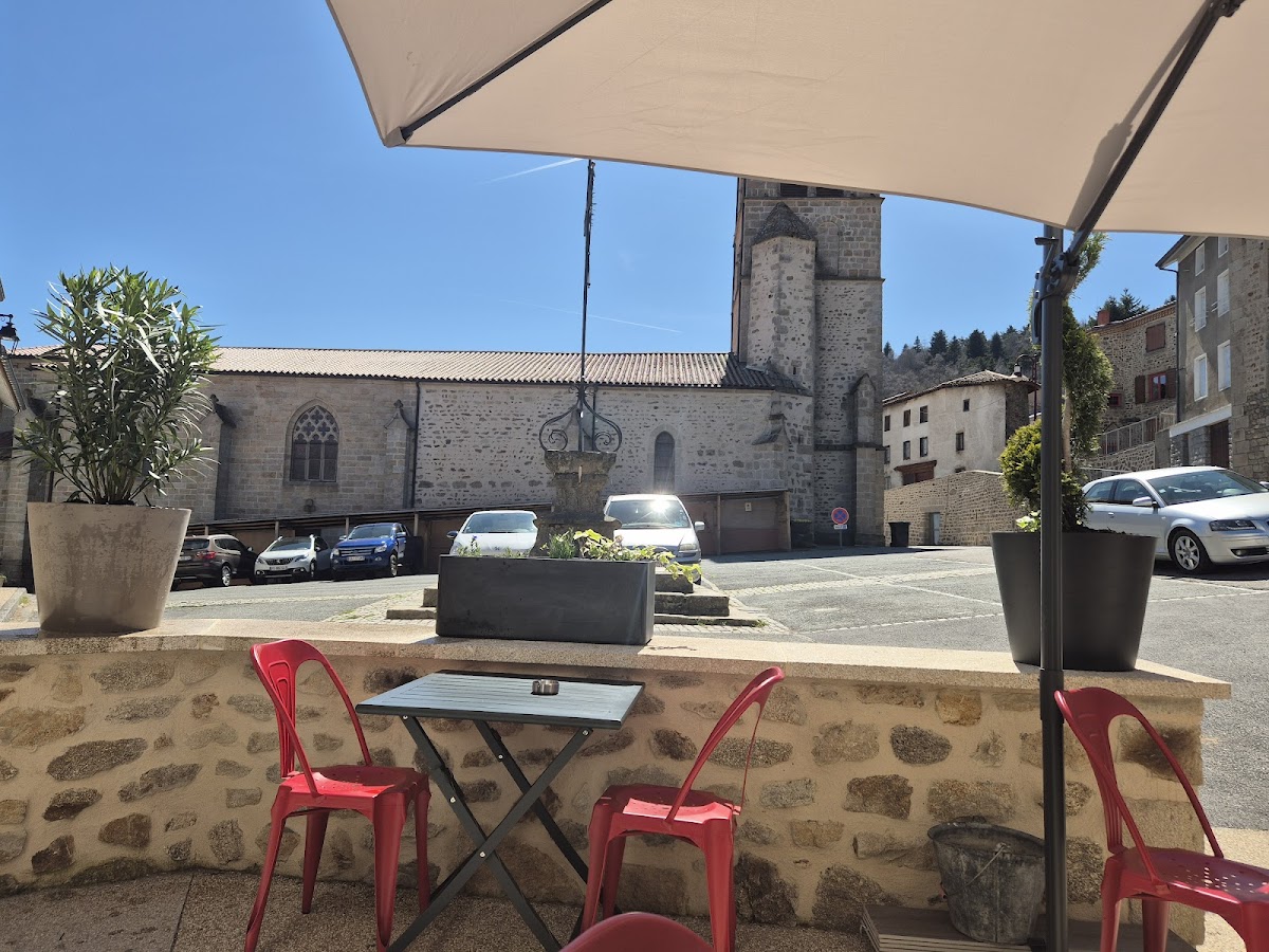 Le Cœur Du Forez restaurant bar épicerie