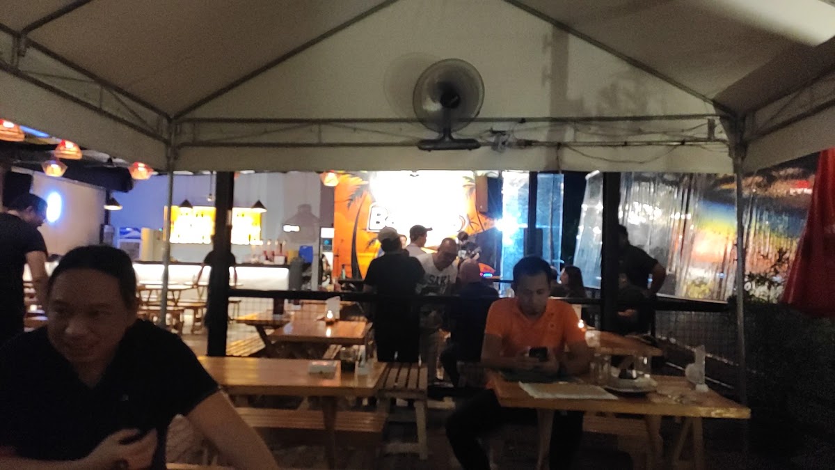 Borneo Bar + Kitchen Photo 2