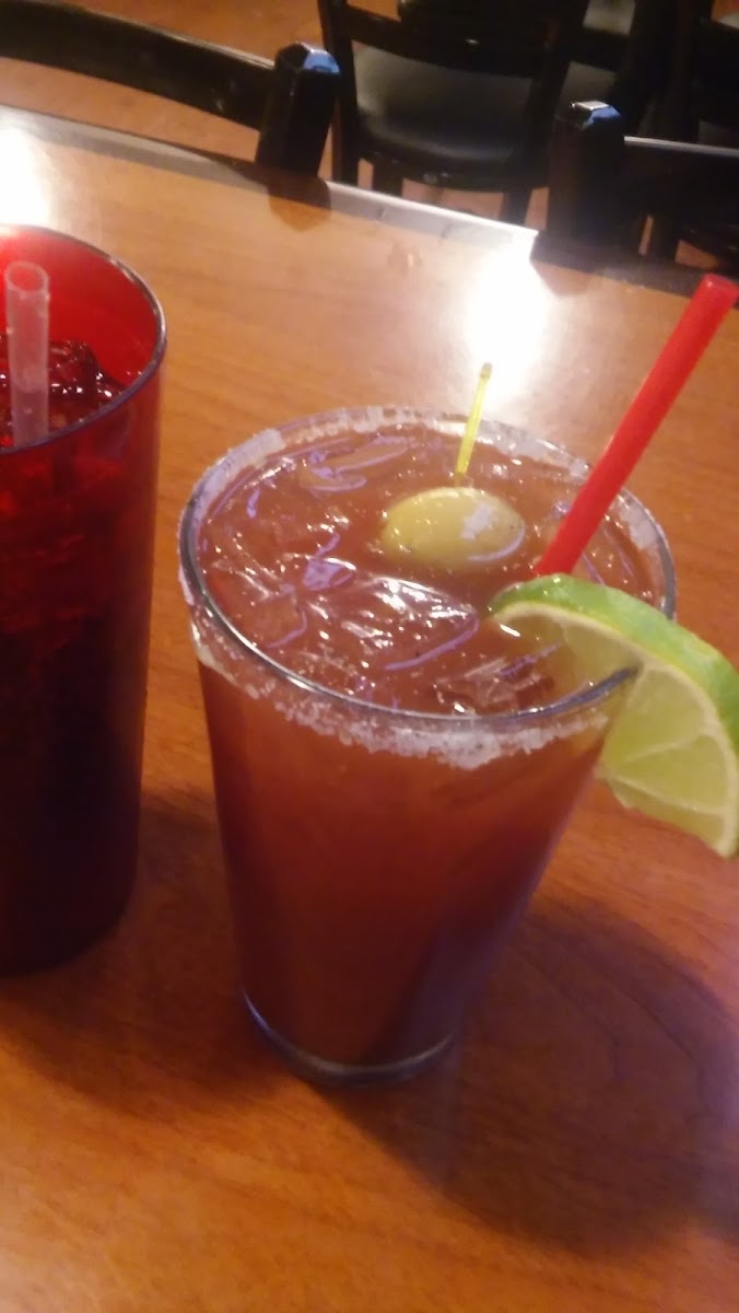 Kallans Bar & Grill Photo 8