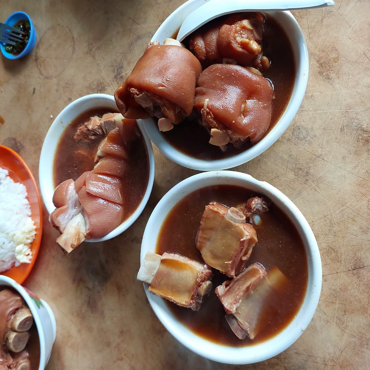 Batu Belah Boon Hua Restaurant (汶华肉骨茶) Bak Kut Teh Photo 7