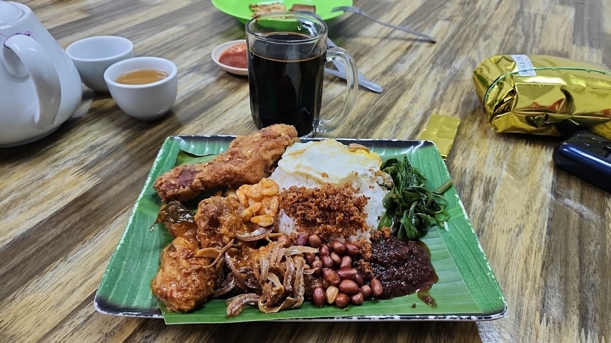 Batu Belah Boon Hua Restaurant (汶华肉骨茶) Bak Kut Teh Photo 8