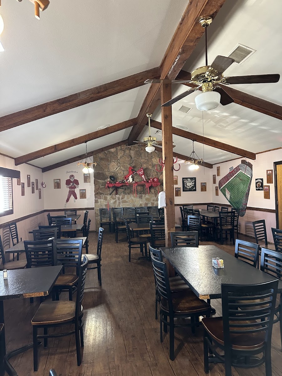 Buck's Steaks & Bar-B-Que