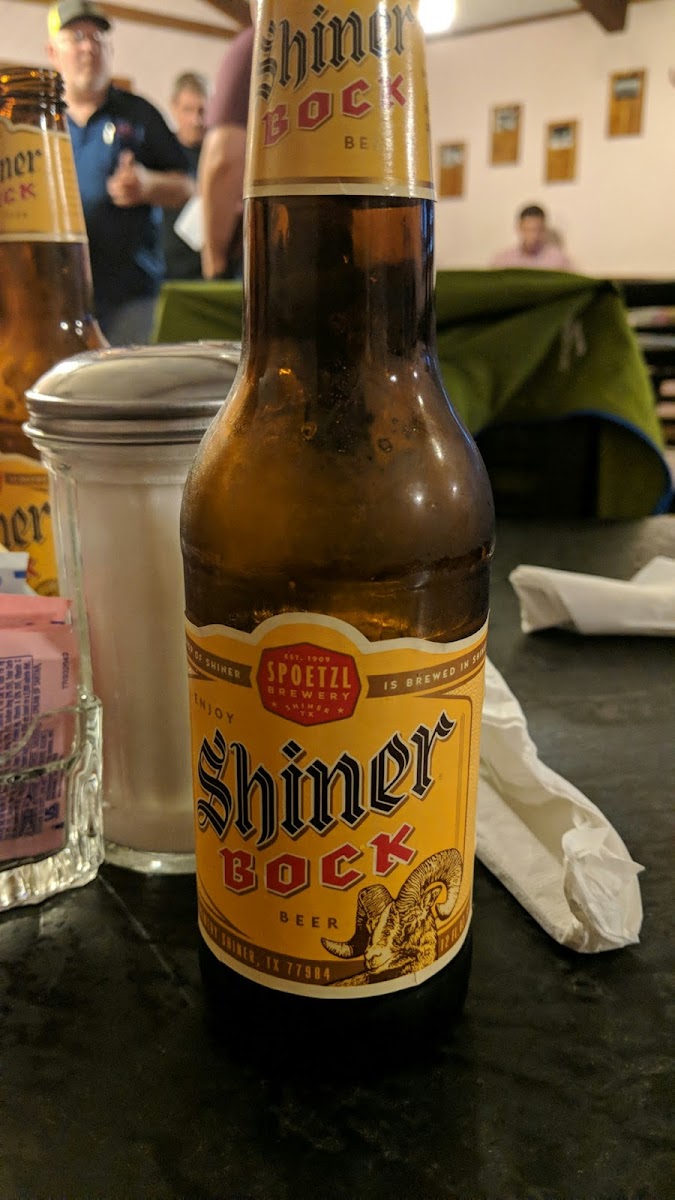 Buck's Steaks & Bar-B-Que Photo 5