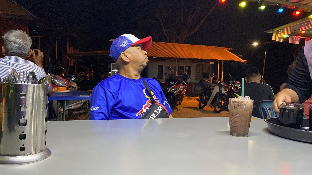 Warung Chomel Kg Bukit Lintang Melaka Photo 4
