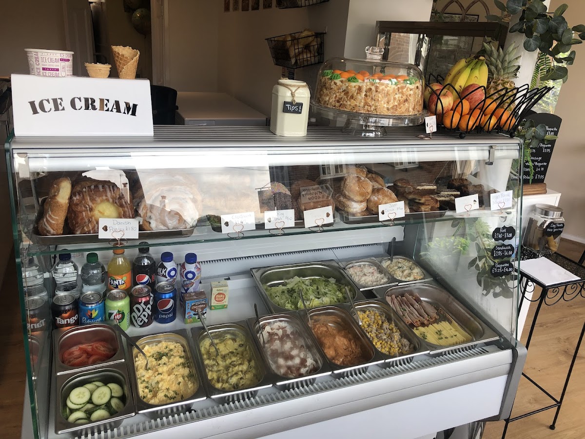 Millie's Deli