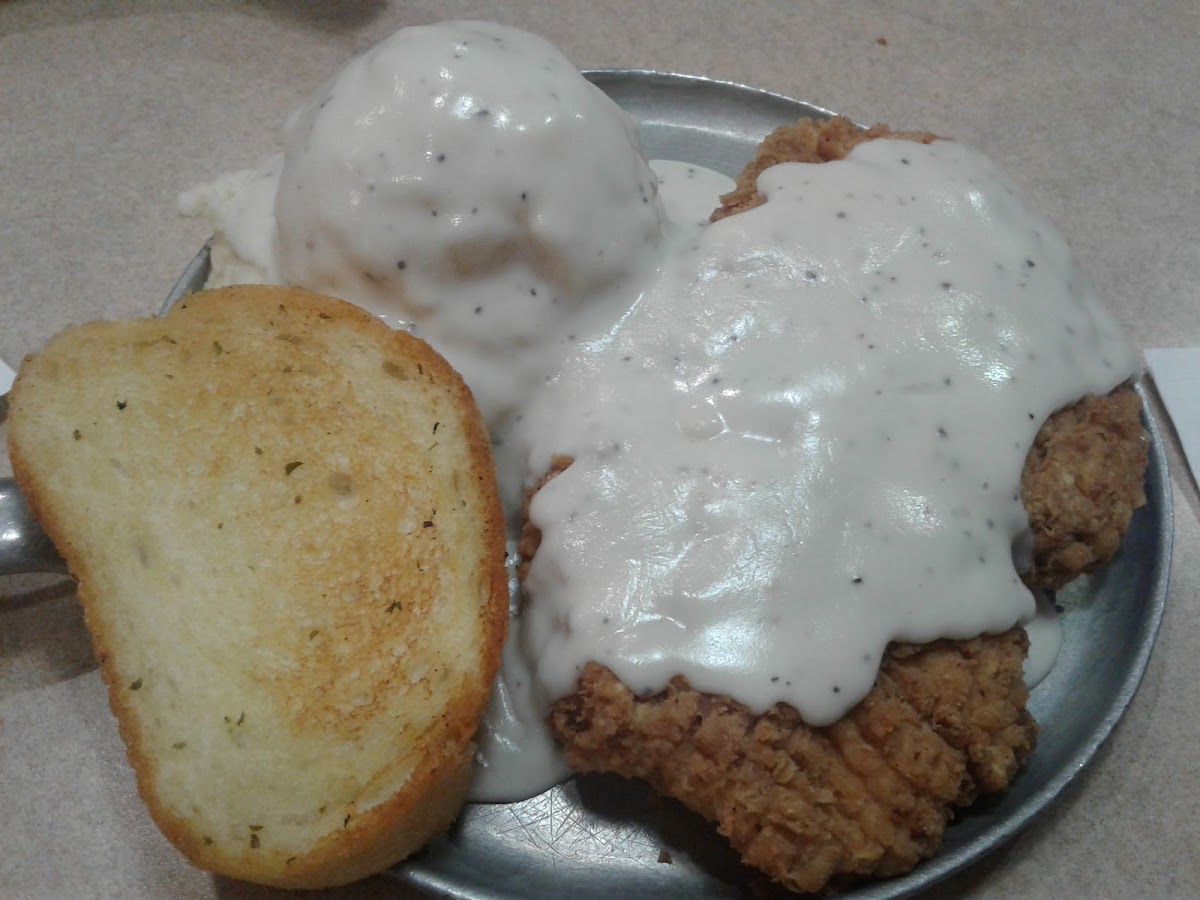 Iron Skillet Photo 6