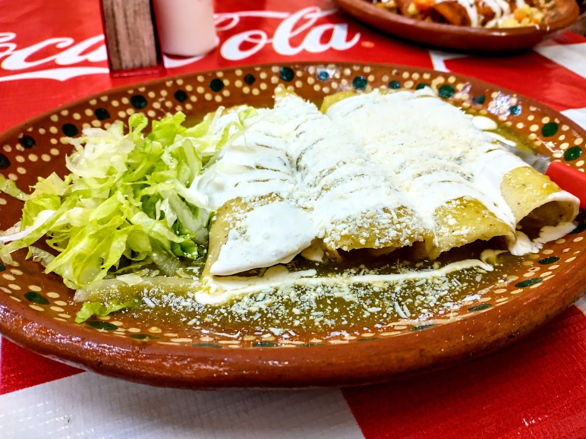 Cenaduría Avenida Antojitos Mexicanos