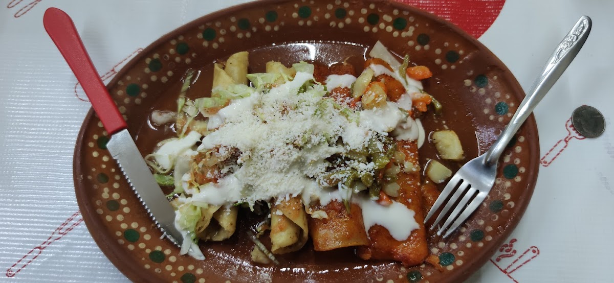 Cenaduría Avenida Antojitos Mexicanos Photo 5
