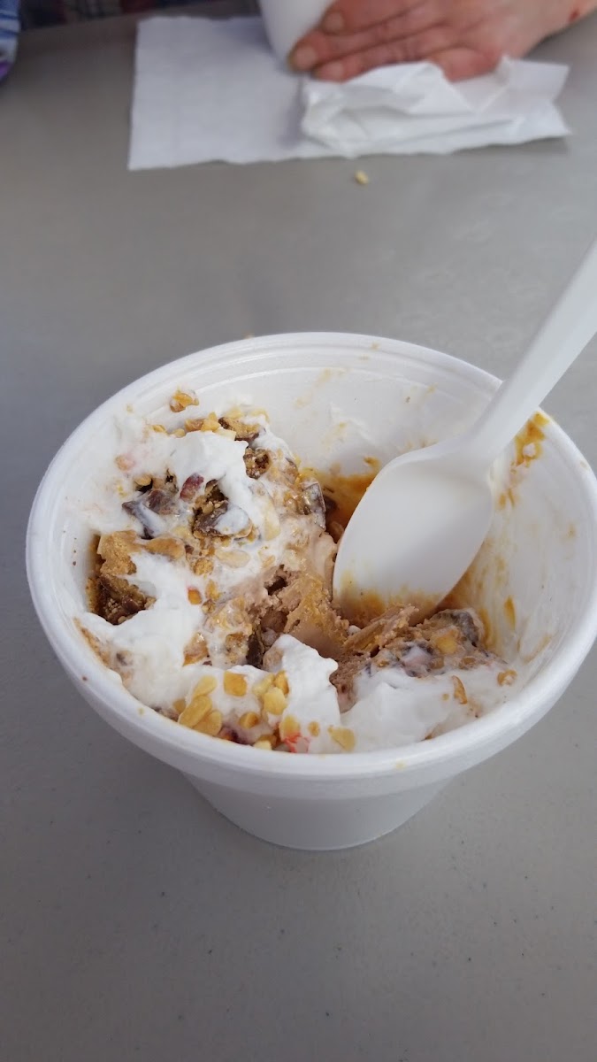 Dusty s Dairy Bar & Grill Photo 6