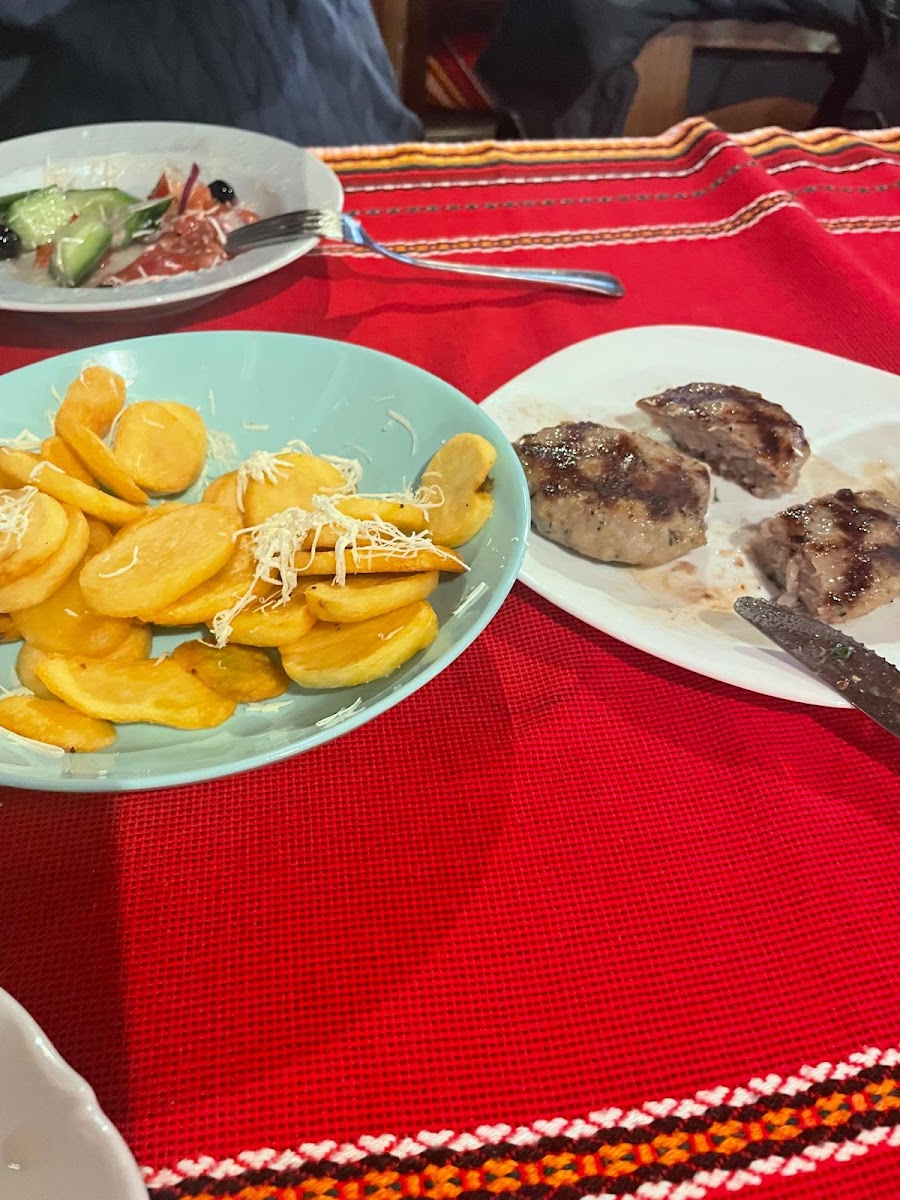 Bulgarisches Restaurant Rebeka Photo 6