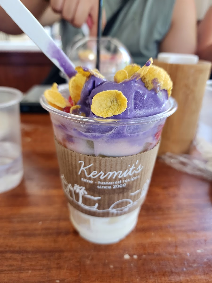 Kermit's Cafe and Pastry Photo 3