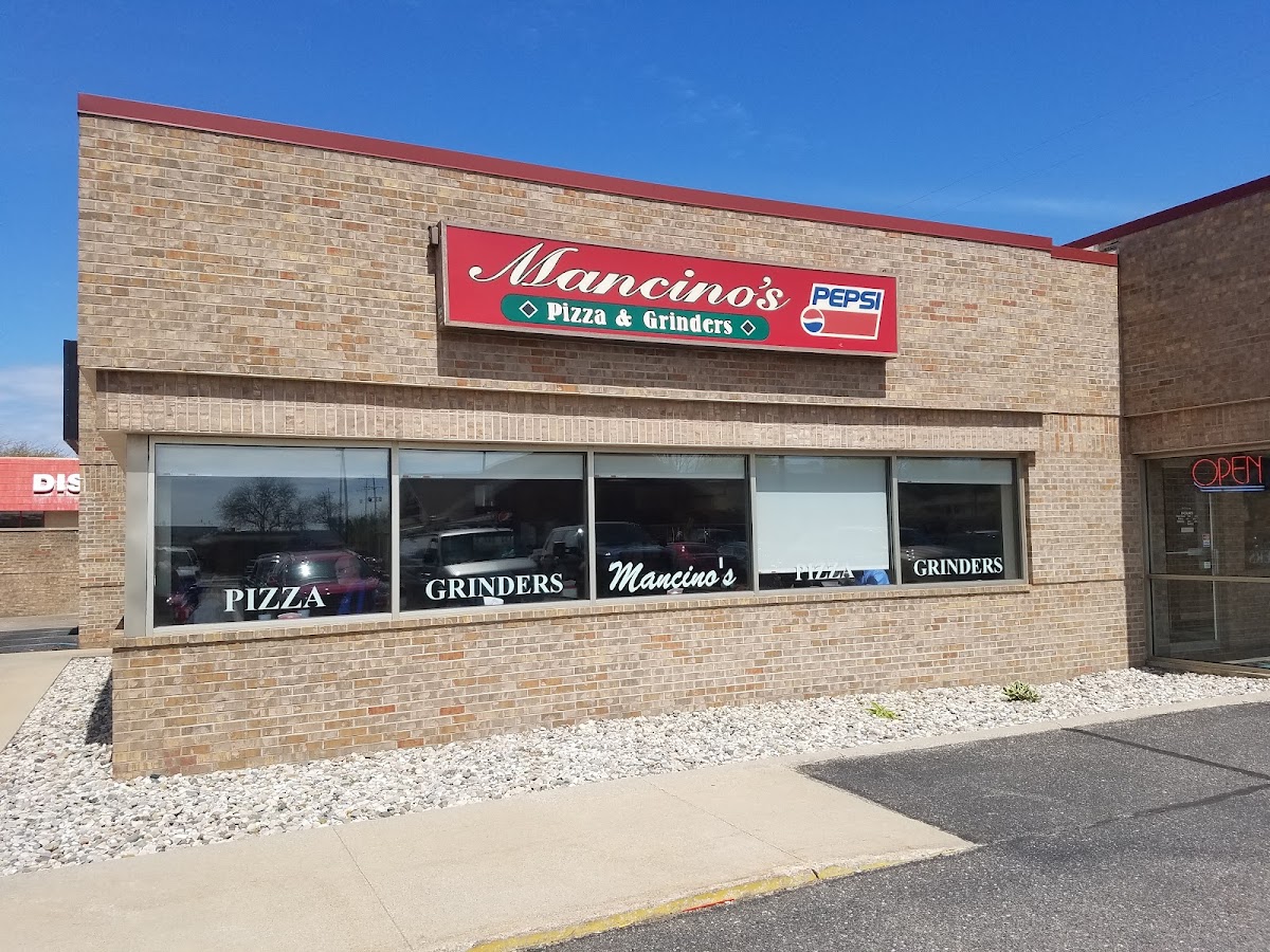 Mancino's Pizza & Grinders
