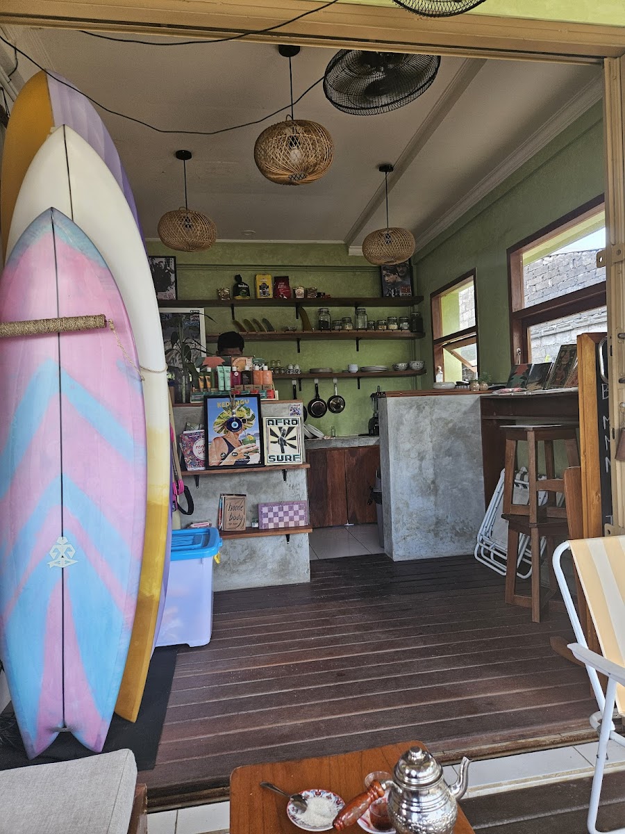 MUZ Juices&Eatery Kedungu