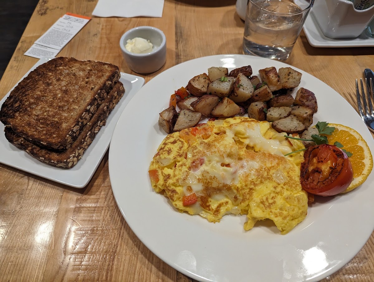 Plank Bar & Kitchen Photo 4