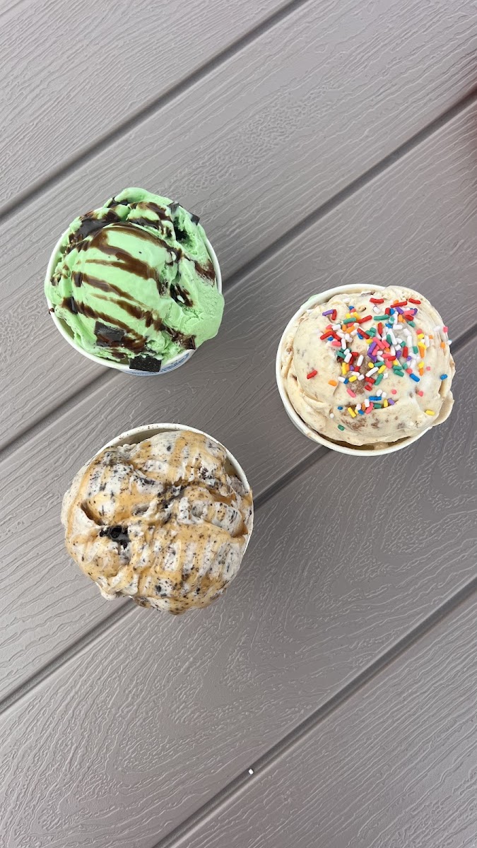 Burr Ville Sweet Treats Photo 4