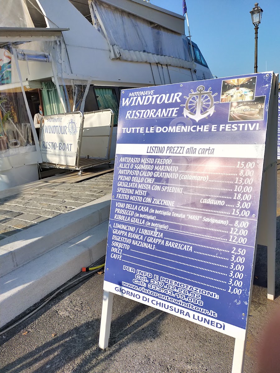 Windtour Ristoboat Photo Menu 8