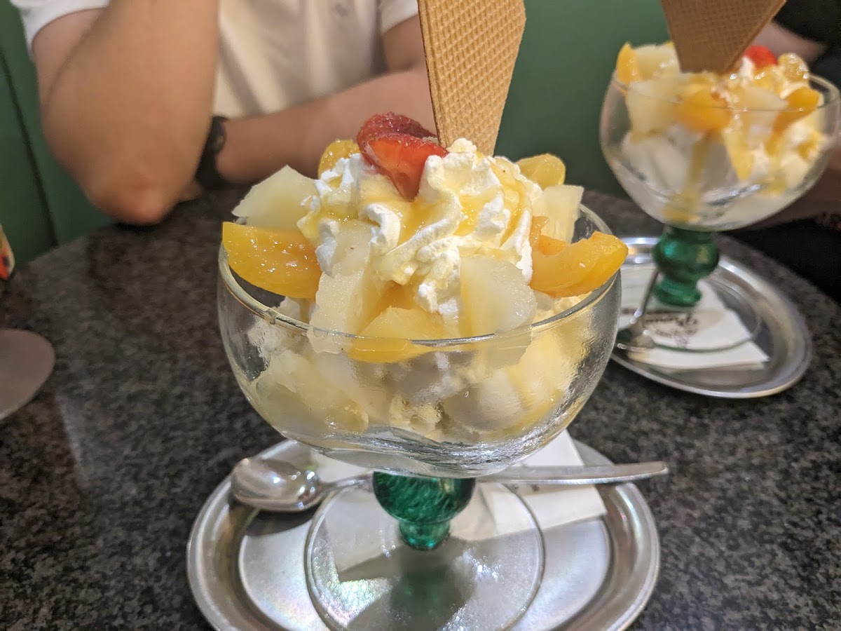 Gelateria Pieruz Photo 5